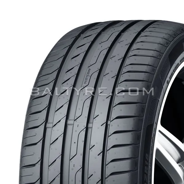 NEXEN N'FERA Sport 235/35R20XL