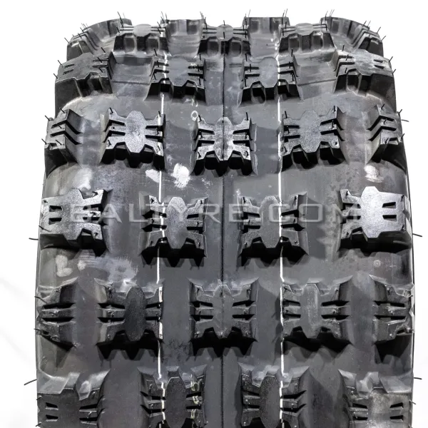 CST C-9309 20x10,00-9